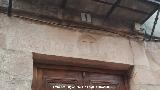 Casa de la Avenida de Linares nº 1. Dintel